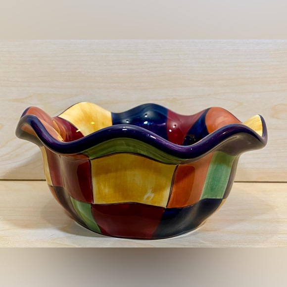 Vintage Tabletops Gallery Caracas Bowl Ruffled Rim Hand Painted (Discontinued) - Picture 4 of 10